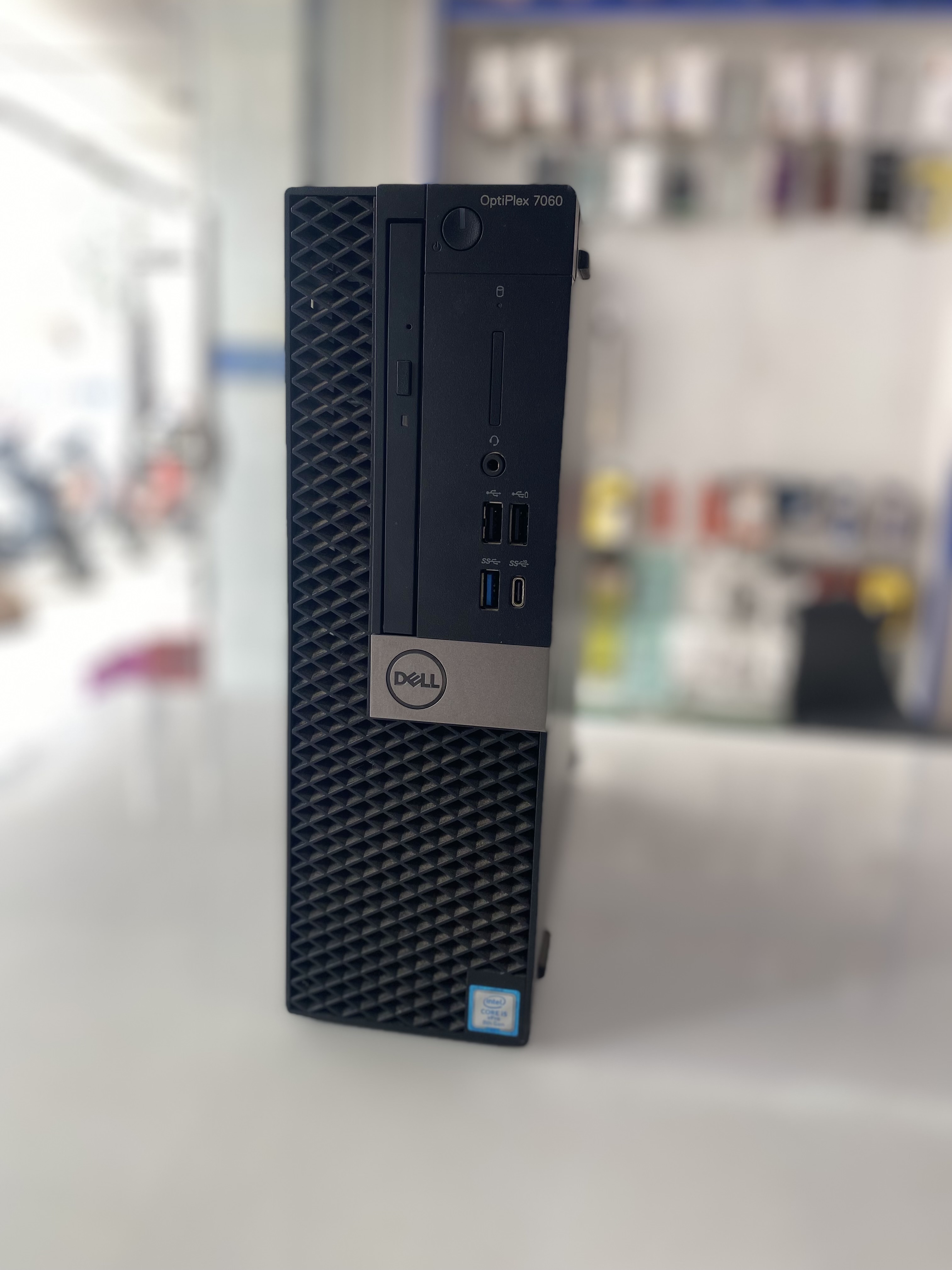 Dell Dell OptiPlex 7060 refurbished desktop — intel i5 8th Gen, 8Gb Ram — Grade A condition